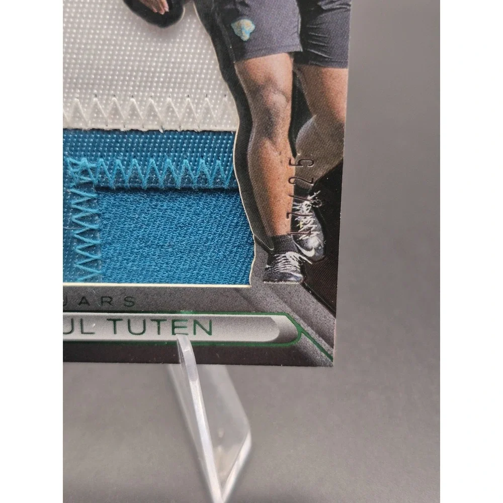 2025 Panini Black Bhayshul Tuten #SIZ-BTN Sizeable Memorabilia Green /25 (RC)